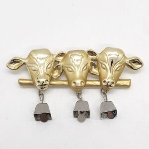 Vintage A.J.C. Gold Three Cows With Silver Cow Bells Barnyard Brooch Pin